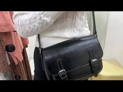 ❤️ Gənc qadın FeralBerry-nin fitinq otağında dildo ilə ictimai masturbasiyası ❤️ Sikişmə videosu az.storestarbucks.top ️❤
